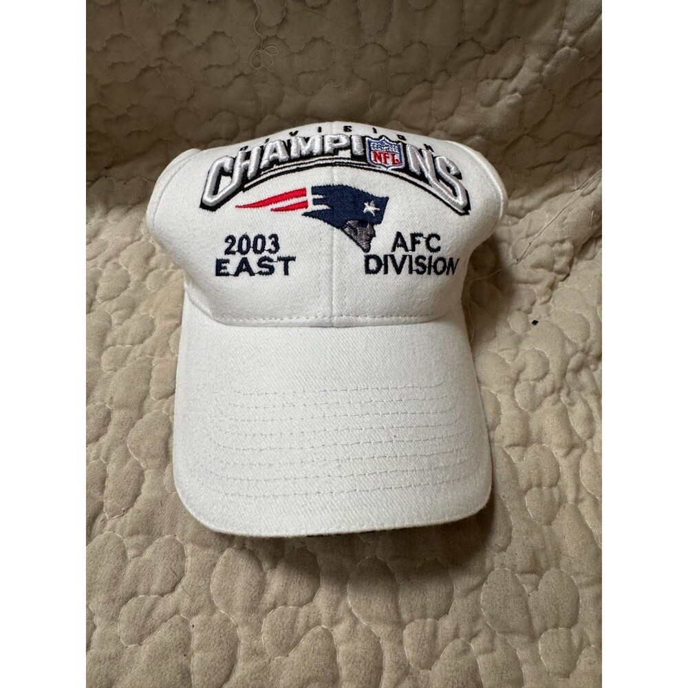 Vintage 2003 New England Patriots AFC East Division Champions Hat White Reebok
